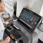 Беговая дорожка VISION T600E с консолью 22-дюйма, сенсорным экраном и поддержкой Virtual Active (виртуального ландшафта)