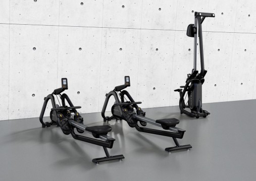 Предусмотрена возможность вертикального хранения тренажера