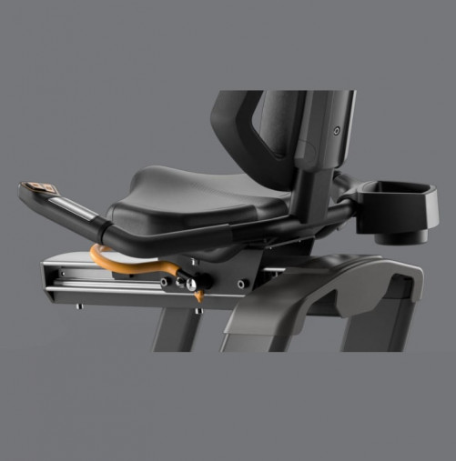 Горизонтальный велотренажер Matrix Lifestyle. Консоль Touch