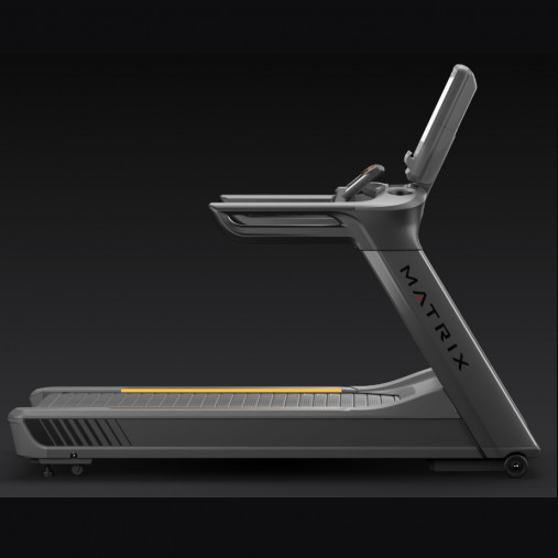 Беговая дорожка Matrix Performance Plus. Консоль Touch Base - сенсорный экран диагональю 16 дюймов