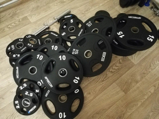 Олимпийский диск в уретане PRECOR New 2,5 кг